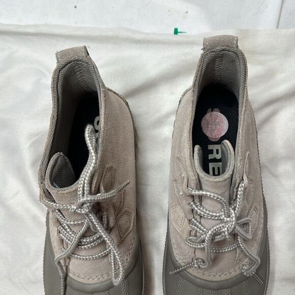 Sorel Out N About Plus Taupe Suede Duck Ankle Boots. Size 6. - Picture 3 of 12